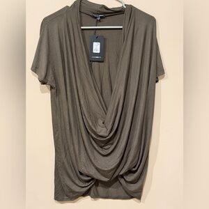 Fashion Nova short-sleeve knit top in olive green. NWT. Size large